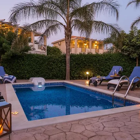 Villa Mamfredas Luxury *