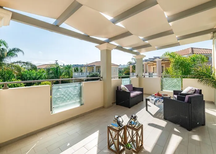 Mamfredas Luxury Villa