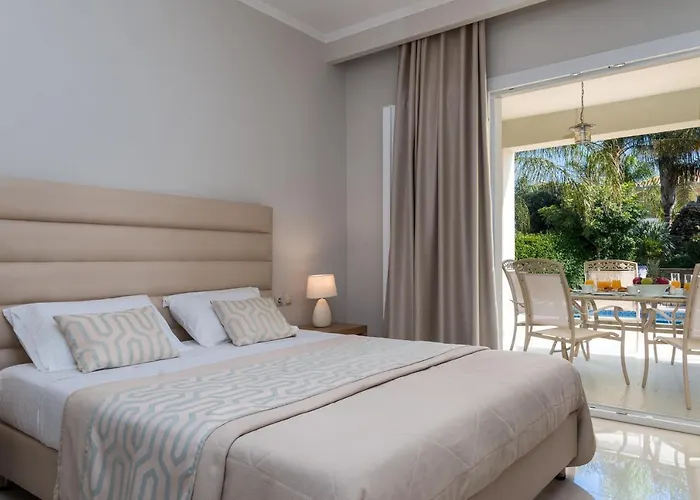 Mamfredas Luxury Villa