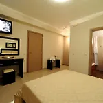 Mamfredas Luxury Vila