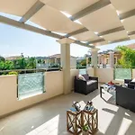 Mamfredas Luxury Vila