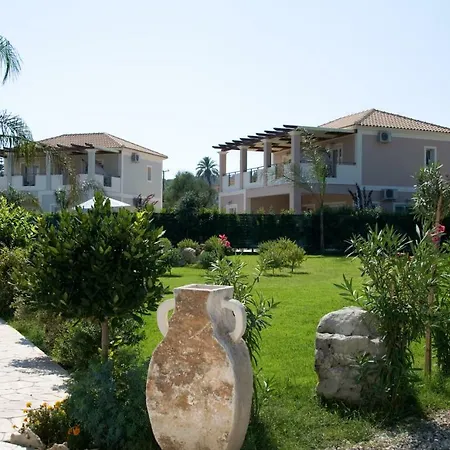 Mamfredas Luxury Villa *