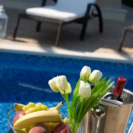 Mamfredas Luxury Villa Ciliví