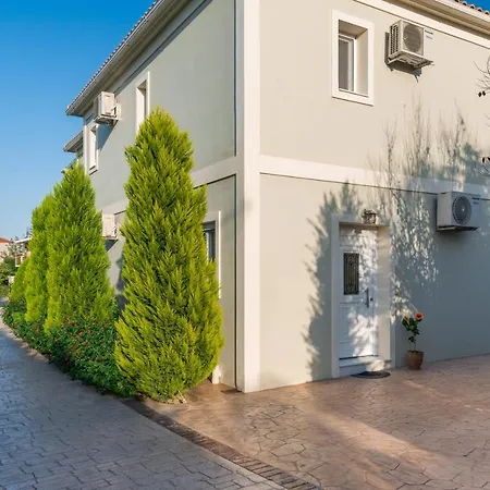 Mamfredas Luxury Villa Ciliví